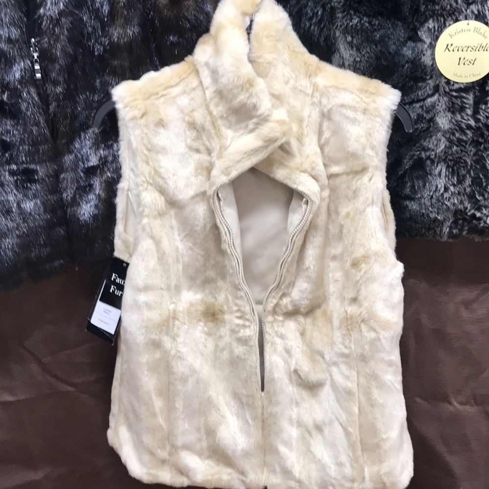 Faux Fur Reversible Vest - Picture 3 of 9